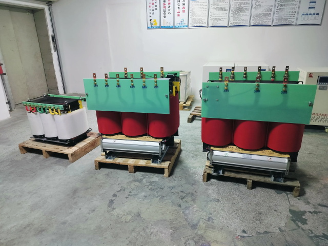 云龙KS11-1000KVA矿用变压器